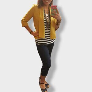 Jones Studio Mustard / Gold Blazer 3/4" Sleeve Size Small